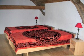 2 habitaciones, wifi gratis y ropa de cama