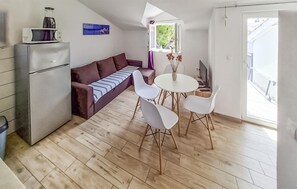 Interior - Stunning apartment in Brodarica (Brodarica)