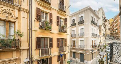 Einzimmerapartment 'Alla Marina Monolocale Deluxe' mit Balkon, WLAN und Klimaanlage
