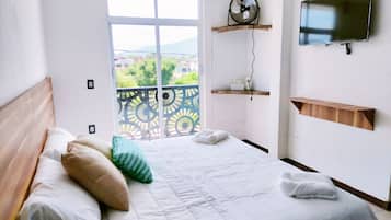 Grand kamer | 1 slaapkamer, een bureau, gratis wifi