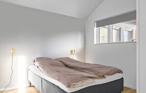 4 dormitorios, cuna de viaje, wifi gratis