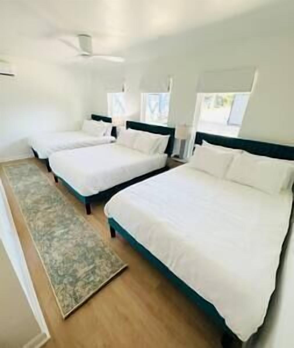 Luxe group retreat, 5 mins to DT