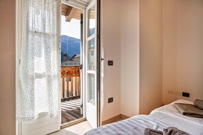 3 chambres, fer et planche à repasser, Wi-Fi gratuit, draps fournis