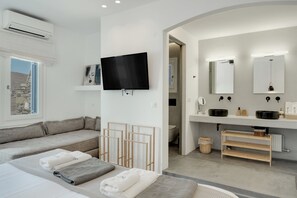 8 bedrooms, iron/ironing board, free WiFi, bed sheets - Villa 'Blueros Luxury' with Sea View, Wi-Fi and Air Conditioning (Syros)