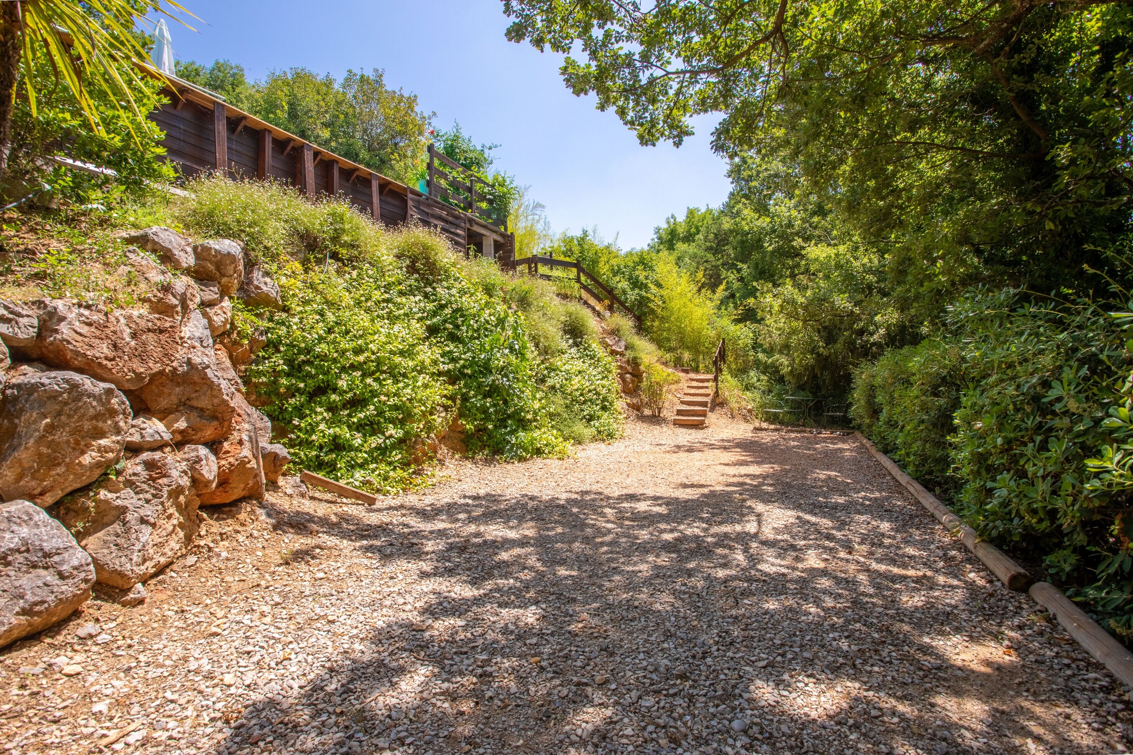 Enceinte de l’hébergement