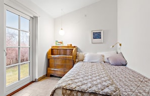 2 chambres, lit de bébé portatif, accès au Wi-Fi (inclus)