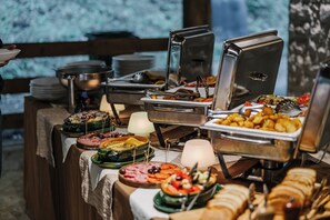 Food and drink - Hotel PORTO TARA (Ogradenica)