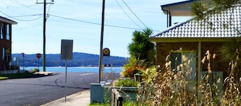 Ella's Beach Haven