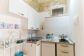 Stovetop, toaster