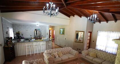 ChĂĄcara Recanto Feliz na Estrada do Vinho km 4,5 - SĂŁo Roque