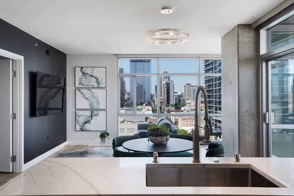Interior - NEW - Impeccably styled in ideal location! (San Diego)