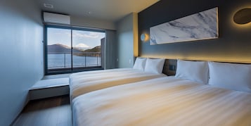 Minibar con artículos gratuitos, cortinas blackout y wifi gratis 