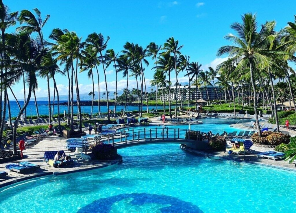 3 outdoor pools, a heated pool