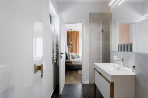 Hair dryer, towels