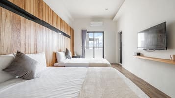 Quadruple Room with Terrace | Desk, soundproofing, free WiFi