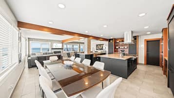 Luxury Apartment | Living area