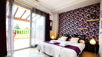 5 chambres, fer et planche Ă  repasser, Wi-Fi gratuit, draps fournis
