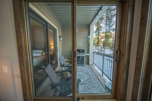Signature Condo, 2 Bedrooms, Balcony, Mountain View (Pines 2050) | Exterior - Pines 2050 (Keystone)