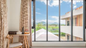Deluxe Double Room with Mountain View and Balcony | View from room