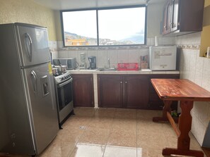 Private kitchen - Very private and quiet suite with a panoramic view of the entire city. (Quito)