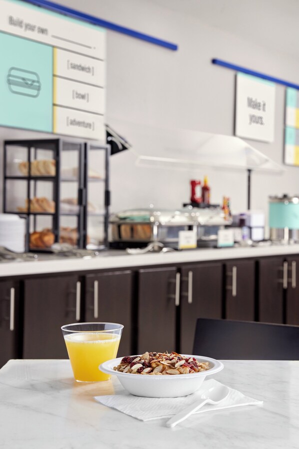 Frokost på farten er inkludert hver dag