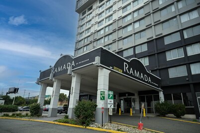 Ramada by Wyndham North Bergen