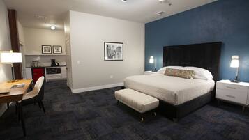 1 habitación, escritorio, tabla de planchar con plancha y wifi gratis