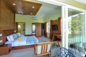 1 bedroom, desk, soundproofing, free WiFi - Aveda Munnar Mountains and Mist (Devikolam)