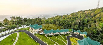 Aveda Munnar Mountains and Mist
