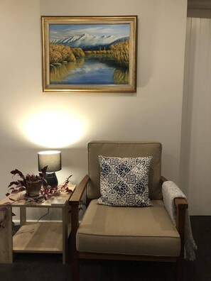 Livres, chaîne hi-fi