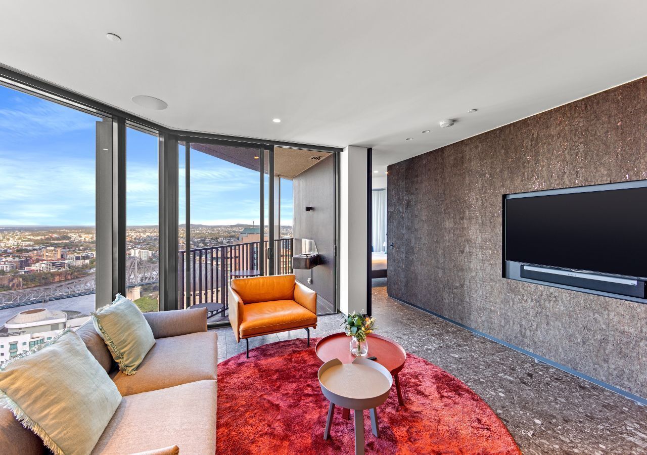 Executive Suite, 1 Bedroom, River View | Living area | Smart TV