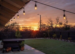 Terrace/patio - The Agave Zen, BBQ, Hot Tub, Xbox +! (Porterville)