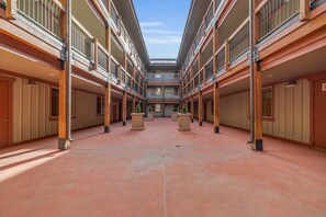 Property grounds - 3BD Olympic Park Condo on FREE Shuttle Line (Park City)