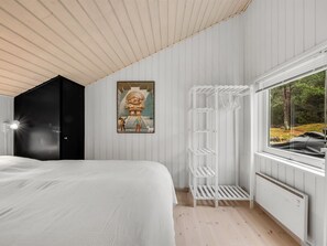 4 soverom og internettilgang