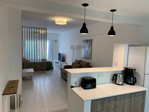 아파트, 침실 여러 개, 장애인 지원, 흡연 | 전용 주방