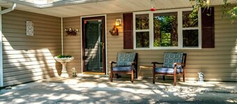 Spicy Adult BnB ~ Eureka's House of Pleasure (C#LOD24-0361)