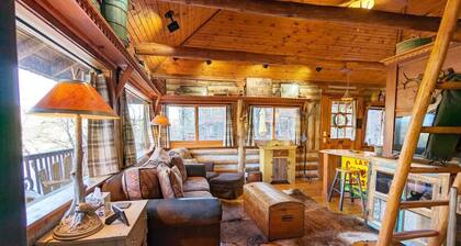 Lake Lucerne Cabin # 8 Wifi+Parking+Deck Coyote's Rest