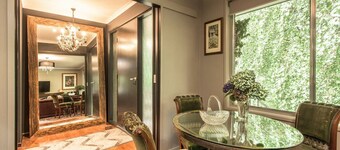 Romantic Forest Escape at The Beeches Olinda Accommodation 