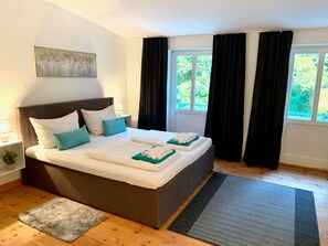 6 soverom, skrivebord, strykejern/-brett og wi-fi