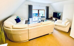 Televisión, chimenea