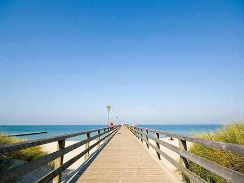 Kapitäns HUS - Ganzes Haus nur 300m zum Strand mit Infrarotsauna, Großer Garten, Kamin, Whirlpool -