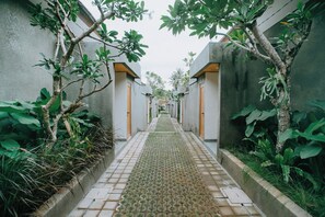 Exterior - Mahayoga Ubud Villa (Ubud)