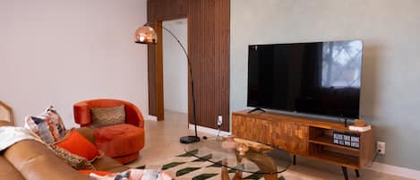 Smart TV, books