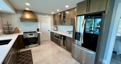 Sea U Soon - Luxury Dock Home