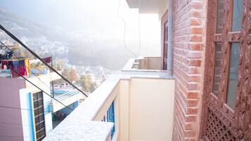 Deluxe Double Room | Terrace/patio