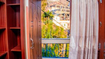 Deluxe Double Room | Terrace/patio