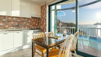 Basic Oda, 1 Yatak Odası (Family 4th Floor (Ocean View)) | 1 yatak odası, ücretsiz kablosuz İnternet 