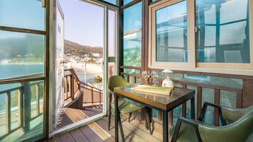 Basic Room, 1 Bedroom (hwangtobichirum) | 1 bedroom, free WiFi