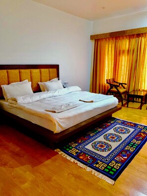 Deluxe Double Room | Desk, free WiFi, bed sheets - Niran Boutique Hotel (Leh)