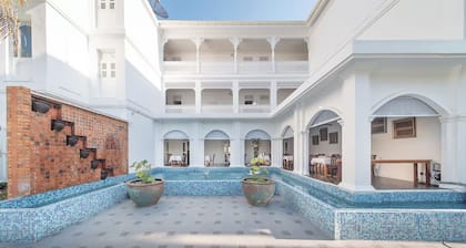 Lanna Inthan Hotel & Spa